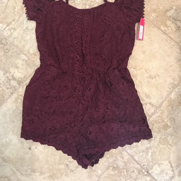 Xhilaration Burgundy Lace Romper - Picture 2 of 2